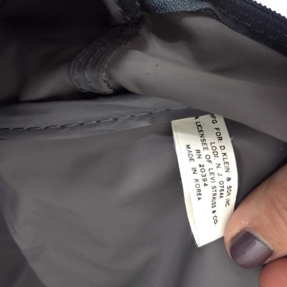 Vintage LEVI'S Duffle Travel Bag Gym Bag 1980's - Picture 8 of 8